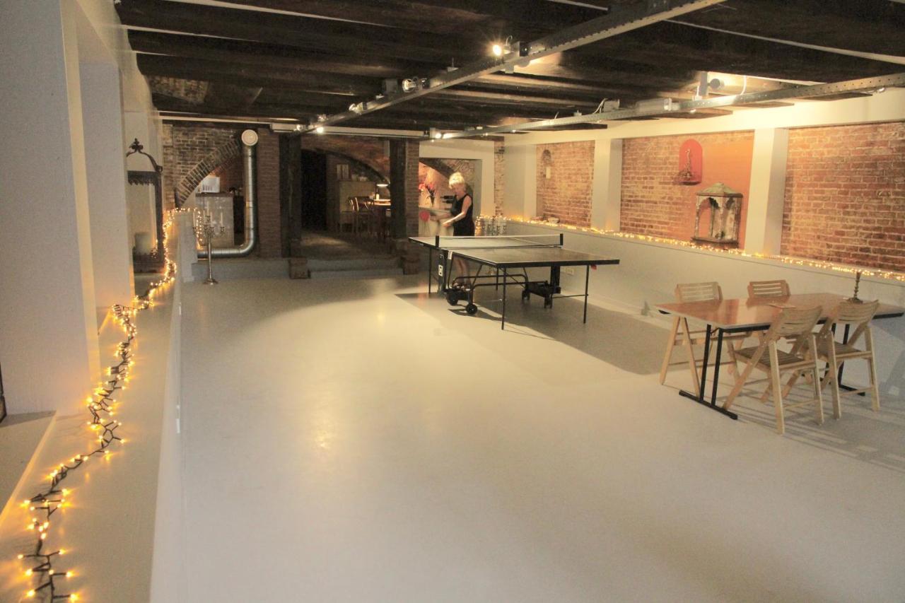 Top-Notch Apartment Along Canal In Historic Centre Amsterdam Esterno foto