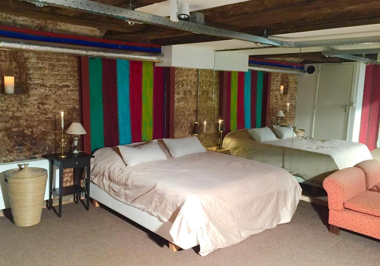 Top-Notch Apartment Along Canal In Historic Centre Amsterdam Esterno foto