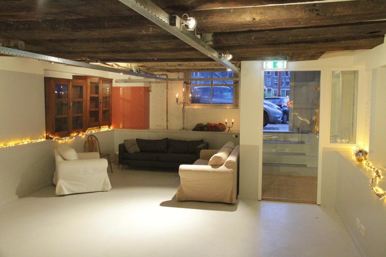 Top-Notch Apartment Along Canal In Historic Centre Amsterdam Esterno foto